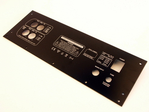 Rear panel with nuts M4